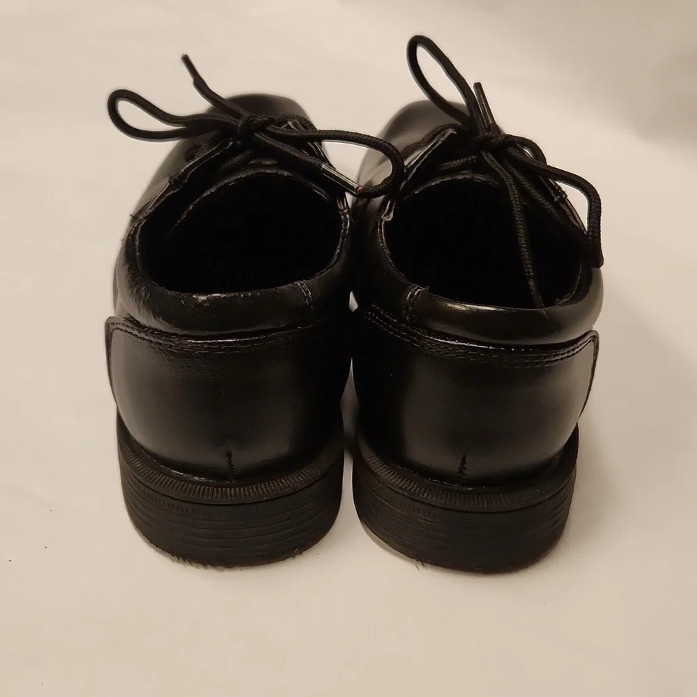 Madison Avenue Shoes Size 3 Black Dress Shoes Boys Formal